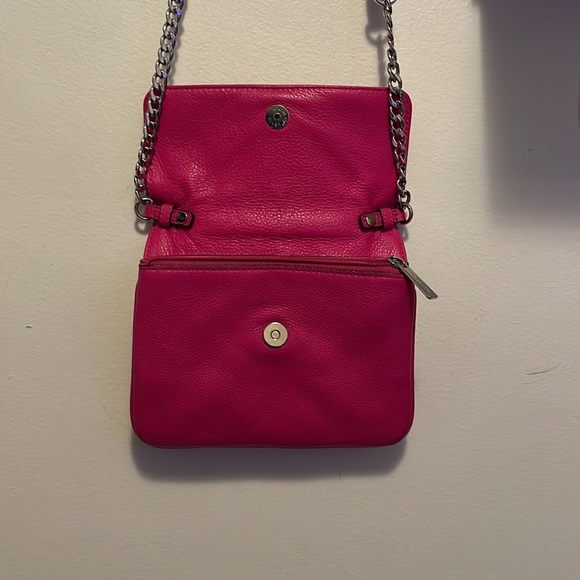 Michael Kors Jet Set Travel Hot Pink Multifunction Crossbody Purse. - Picture 5 of 8